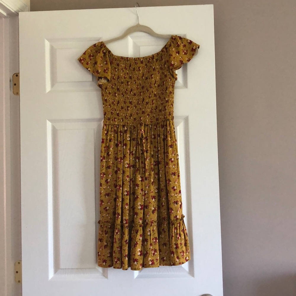 Floral mustard target dress  in size extra small